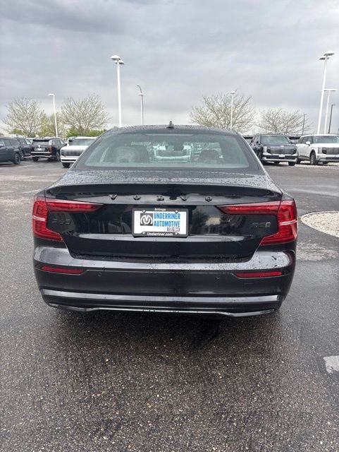Used 2024 Volvo S60 B5 Plus AWD/4WD image 3
