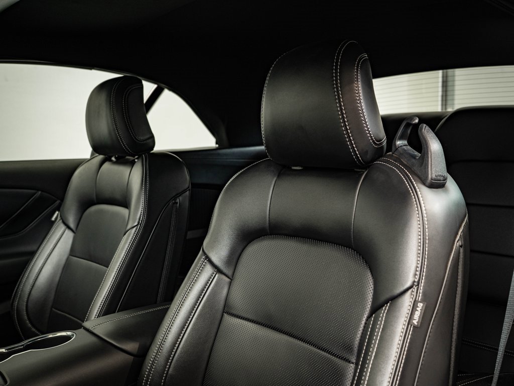 Used 2025 Ford Mustang Premium image 22