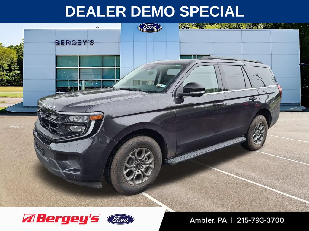 New 2026 Ford Expedition Active AWD/4WD image 1