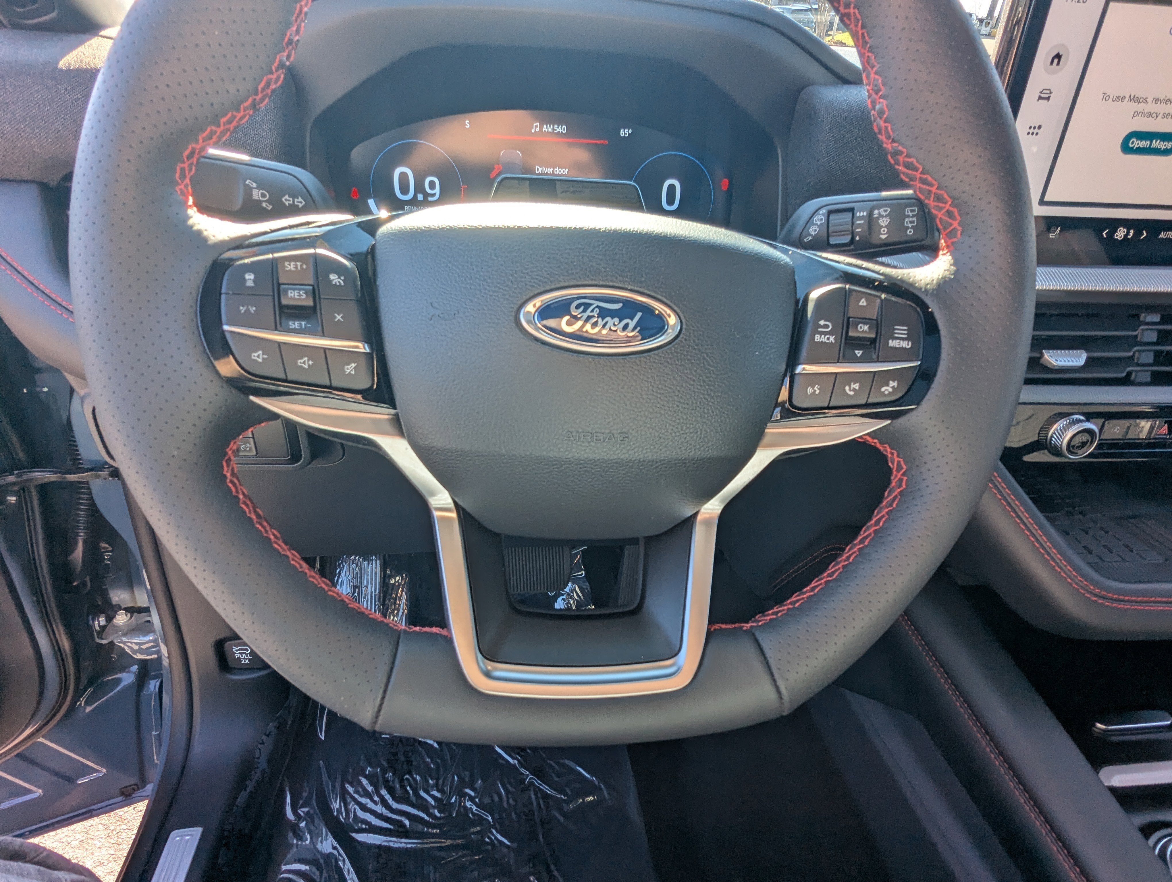 Used 2025 Ford Explorer ST-Line w/ Premium Package image 22