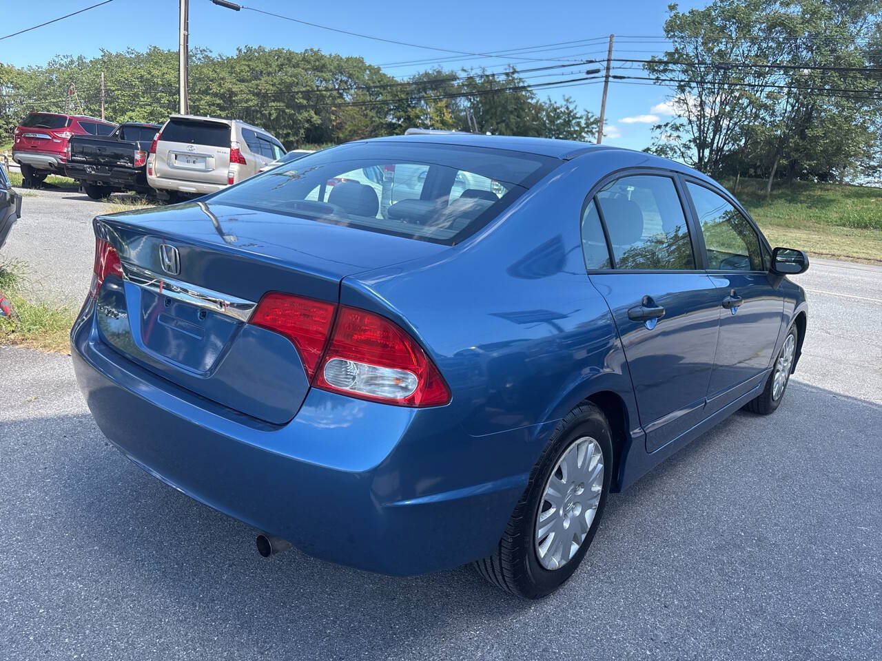Used 2010 Honda Civic DX-VP image 6