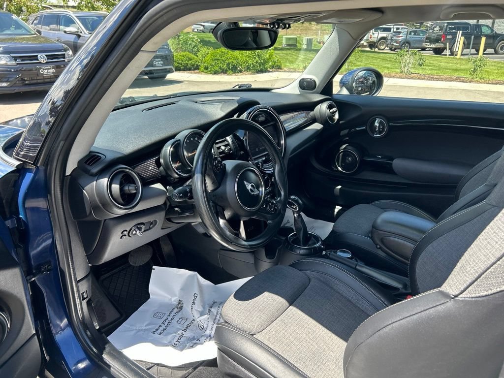 Used 2014 MINI Cooper S FWD image 19