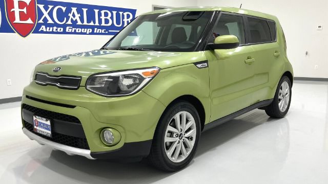 Used 2018 Kia Soul + FWD image 17