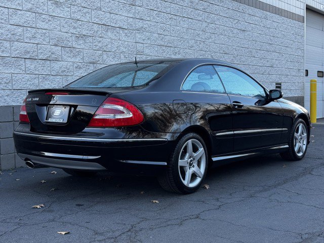 Used 2005 Mercedes-Benz CLK 500 Coupe image 3