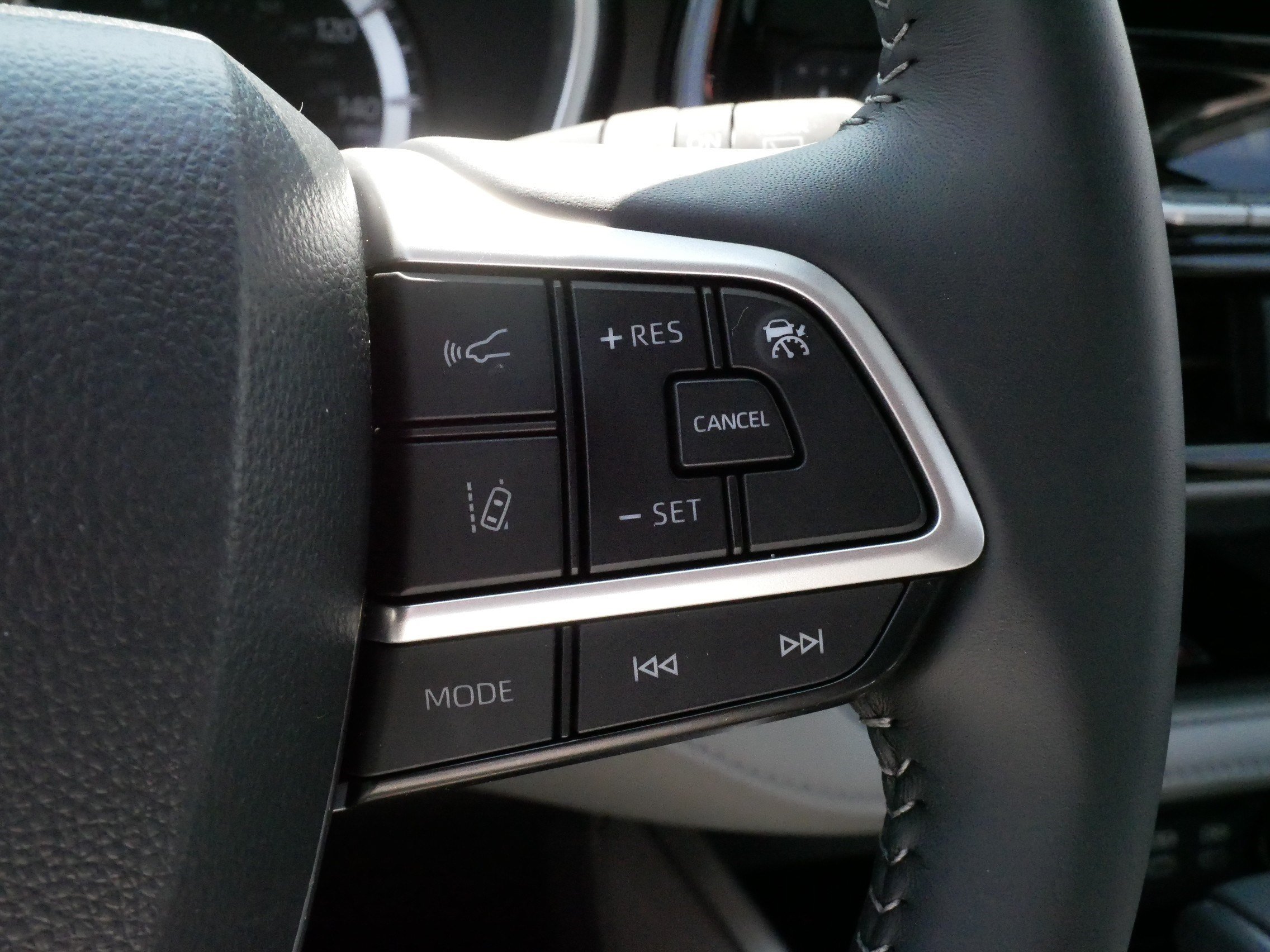 Certified 2026 Toyota Highlander XLE AWD/4WD image 27