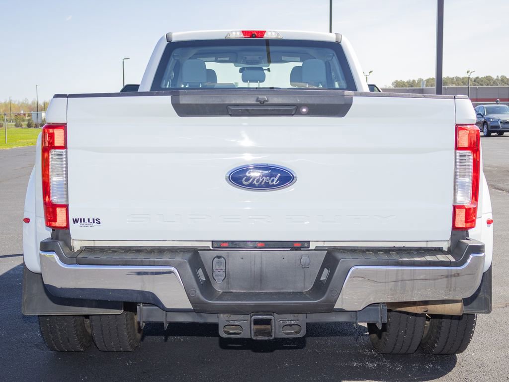 Used 2019 Ford F350 XL w/ XL Value Package image 3