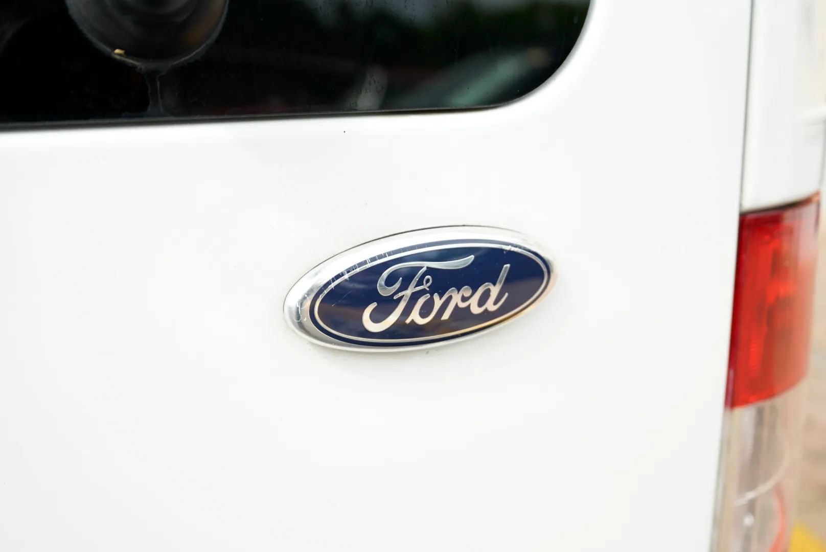 Used 2013 Ford Transit Connect XL FWD image 13