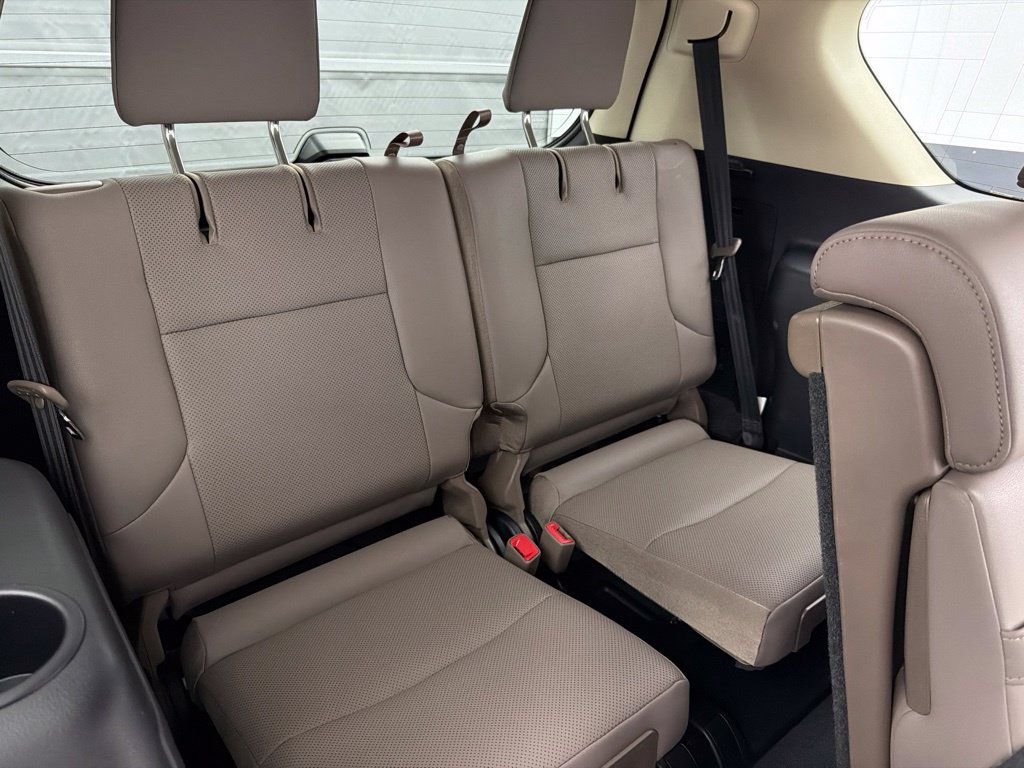 Used 2023 Lexus GX 460 Premium w/ Premium Package AWD/4WD image 29