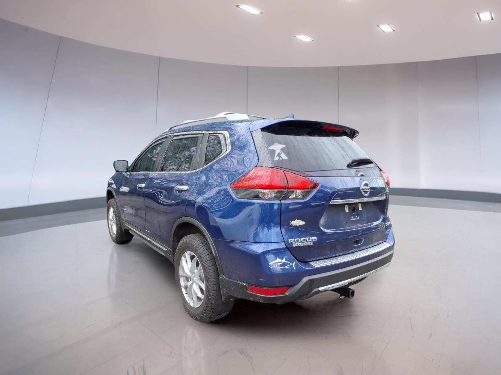 Used 2017 Nissan Rogue SL w/ SL HEV Premium Package AWD/4WD image 3