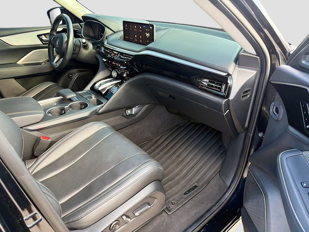 Used 2023 Acura MDX FWD w/ Technology Package image 14