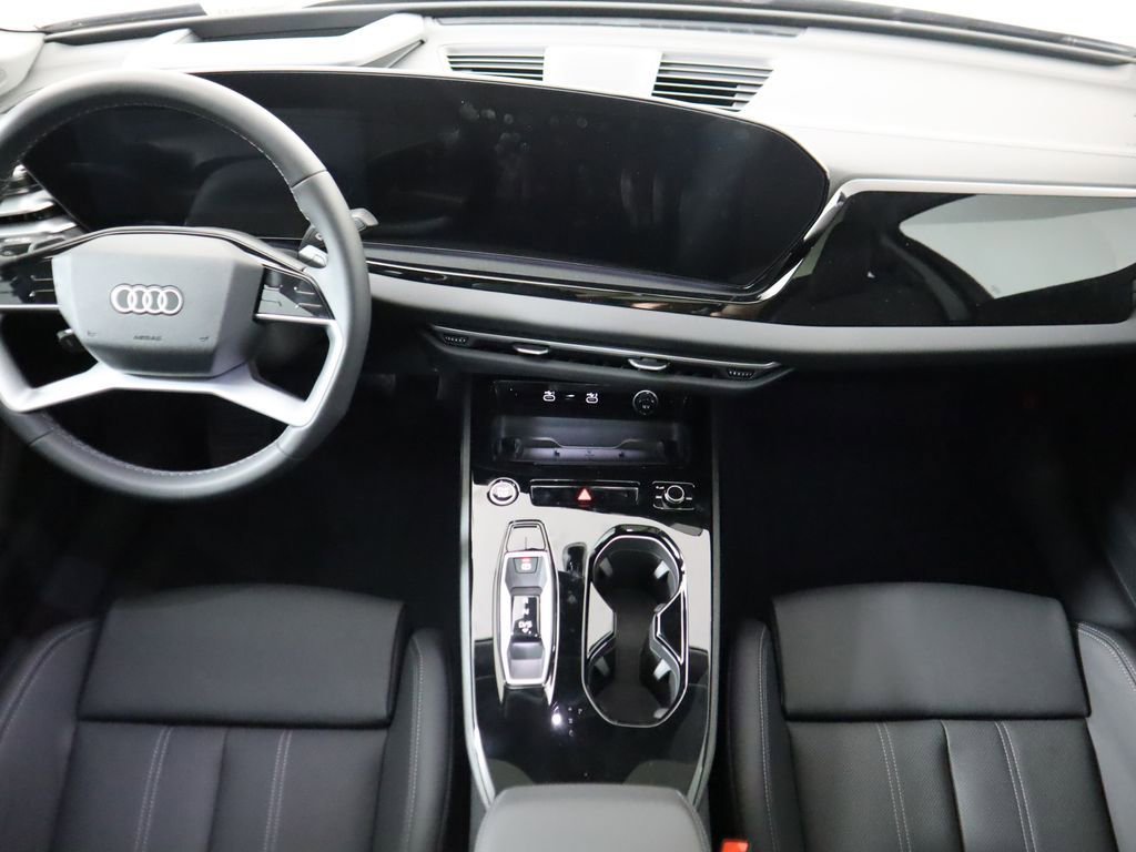 Used 2025 Audi A5 2.0T Premium Plus AWD/4WD image 14