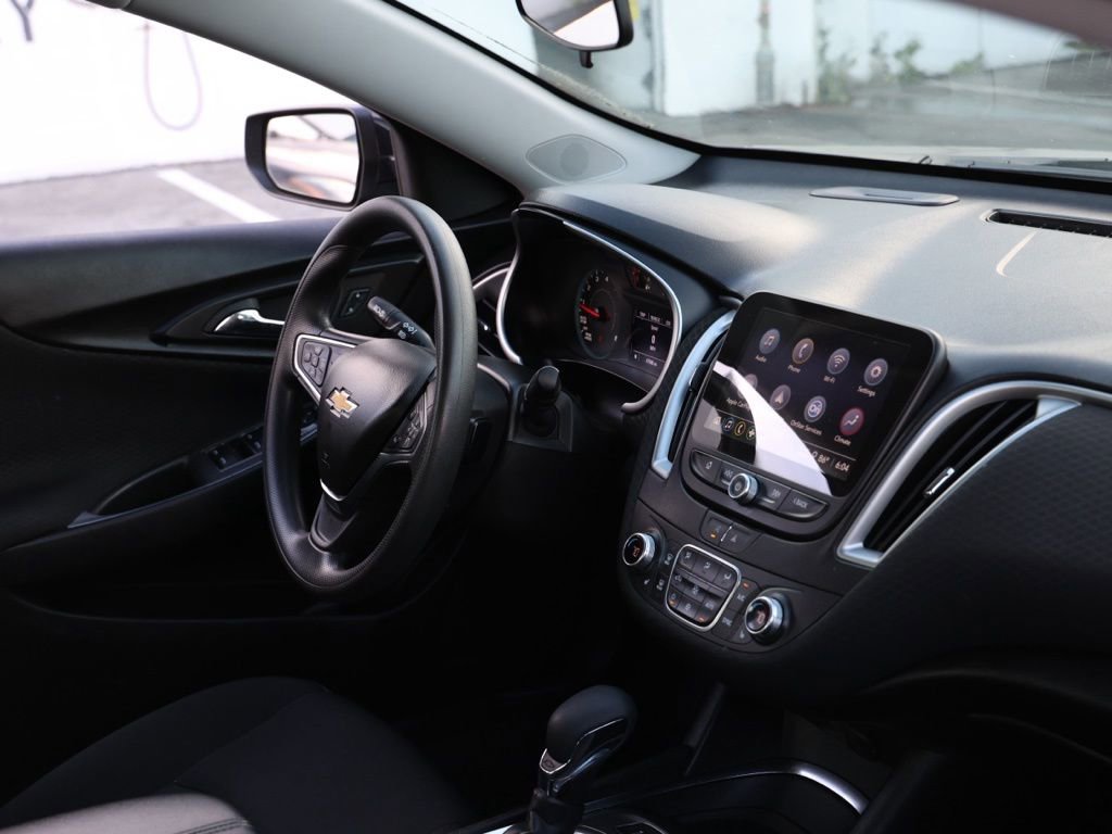 Used 2024 Chevrolet Malibu LT image 19