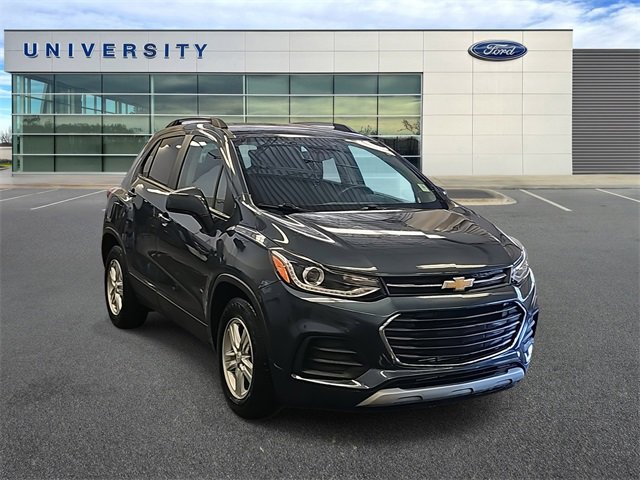 Used 2022 Chevrolet Trax LT w/ LT Convenience Package
