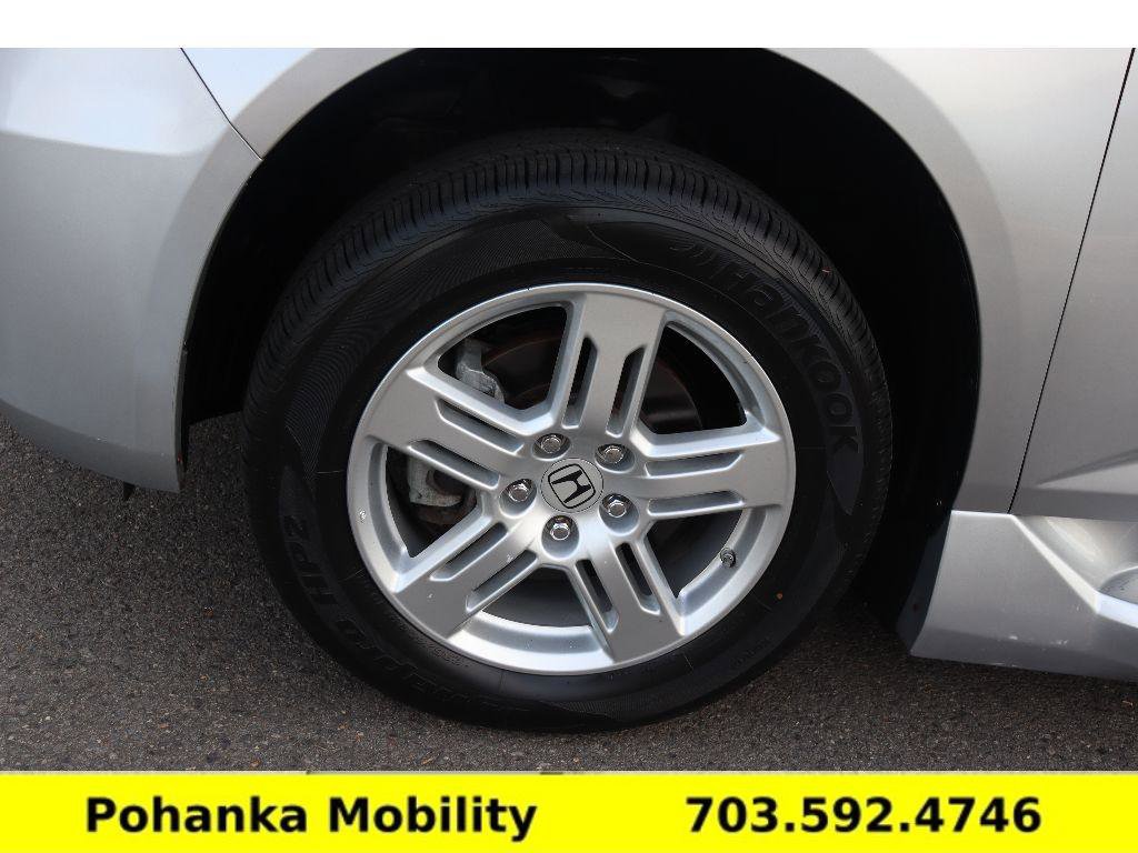 Used 2012 Honda Odyssey Touring image 32