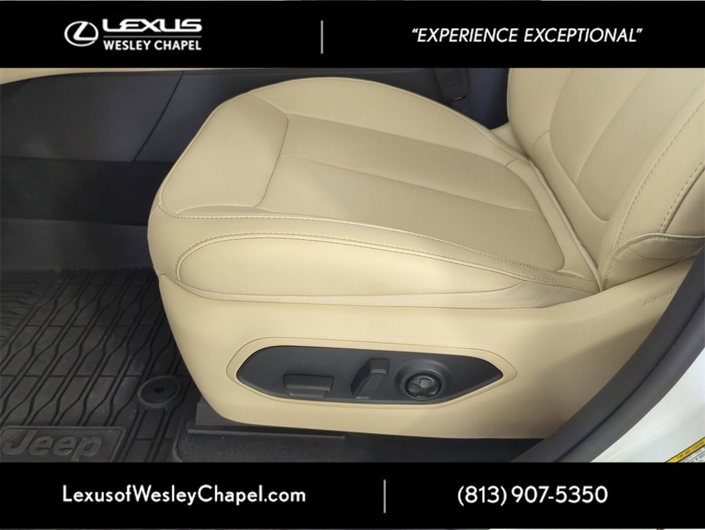 Used 2025 Jeep Grand Cherokee Limited w/ Trailer Tow Package image 19