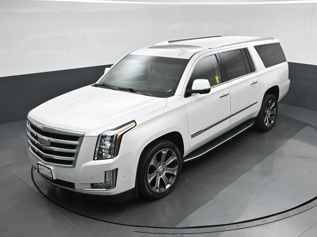 Used 2019 Cadillac Escalade ESV Luxury AWD/4WD image 71