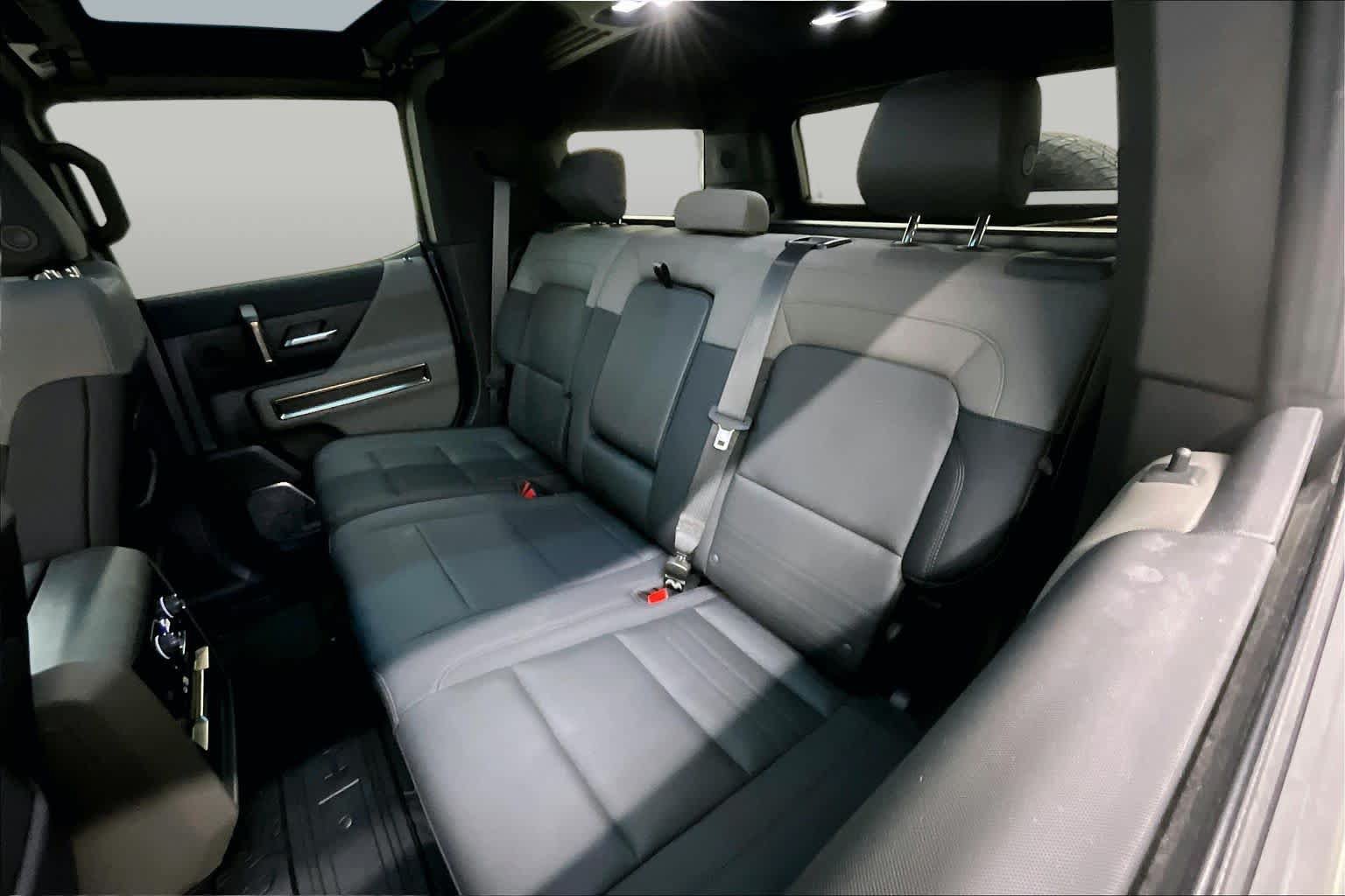 Used 2024 GMC Hummer EV 3X w/ LPO, Illumination Package AWD/4WD image 19