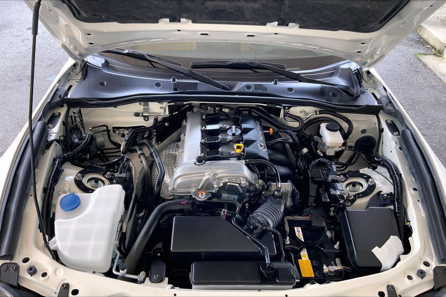 Used 2025 MAZDA MX-5 Miata RF Grand Touring RWD image 28