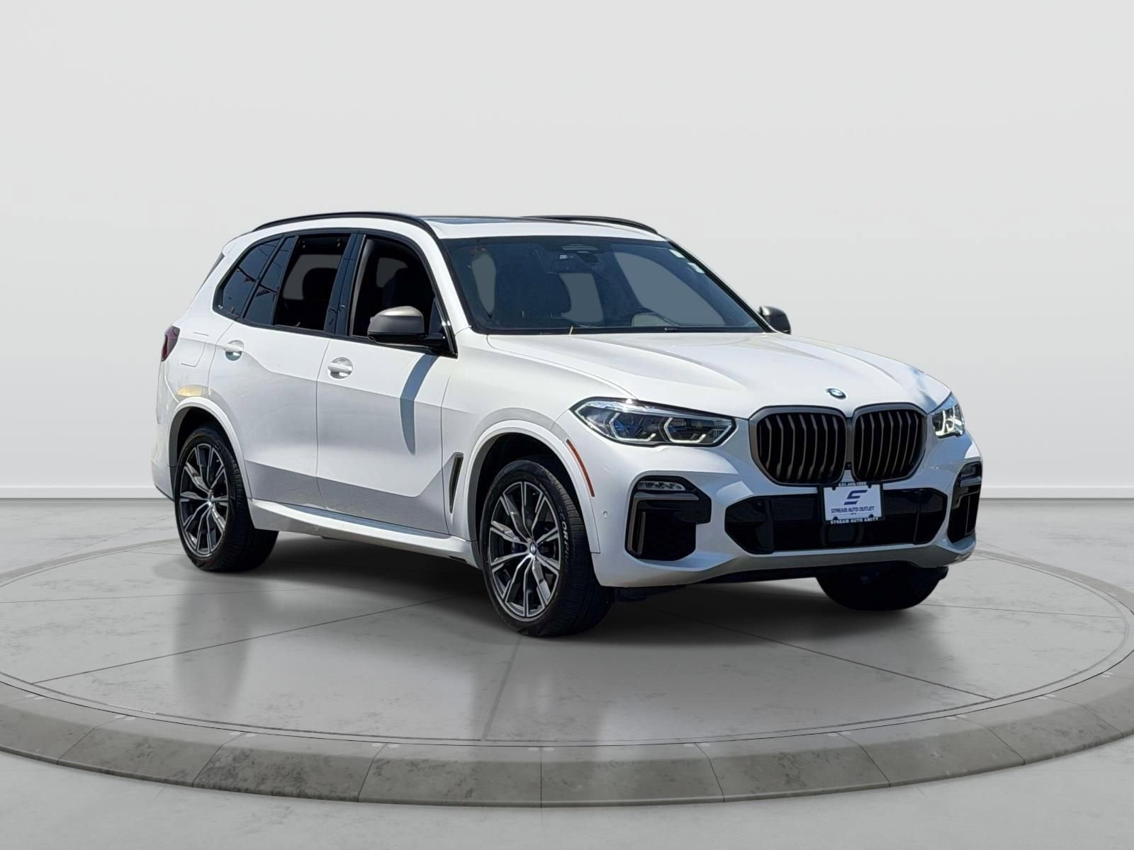 Used 2020 BMW X5 M50i w/ Executive Package AWD/4WD image 1
