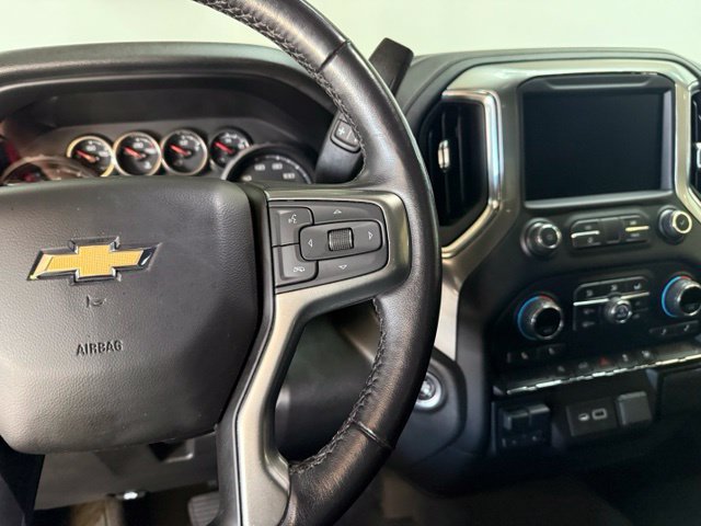 Used 2021 Chevrolet Silverado 1500 LT AWD/4WD image 20