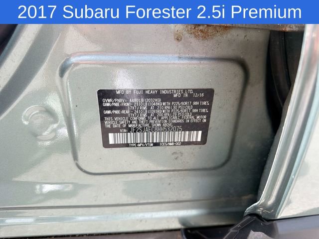 Used 2017 Subaru Forester 2.5i Premium w/ All-Weather Package AWD/4WD image 31