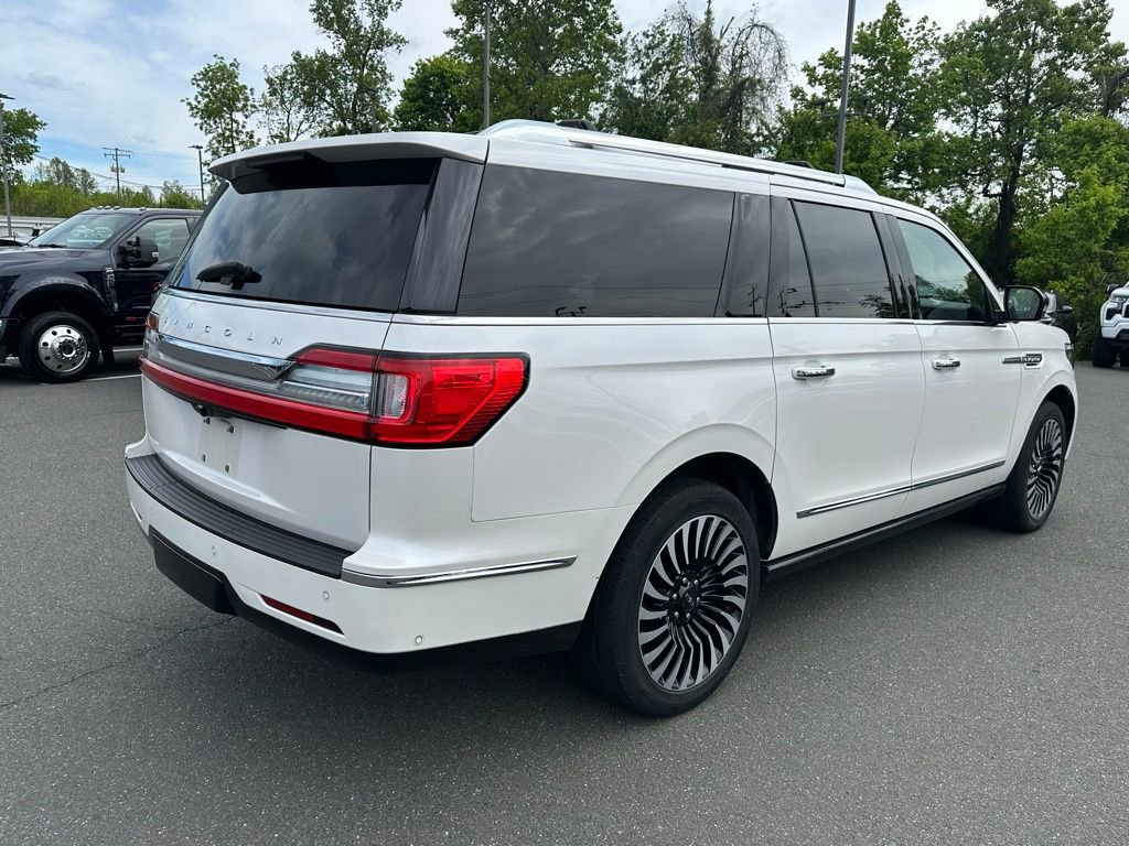 Used 2018 Lincoln Navigator L Reserve w/ Technology Package AWD/4WD image 5