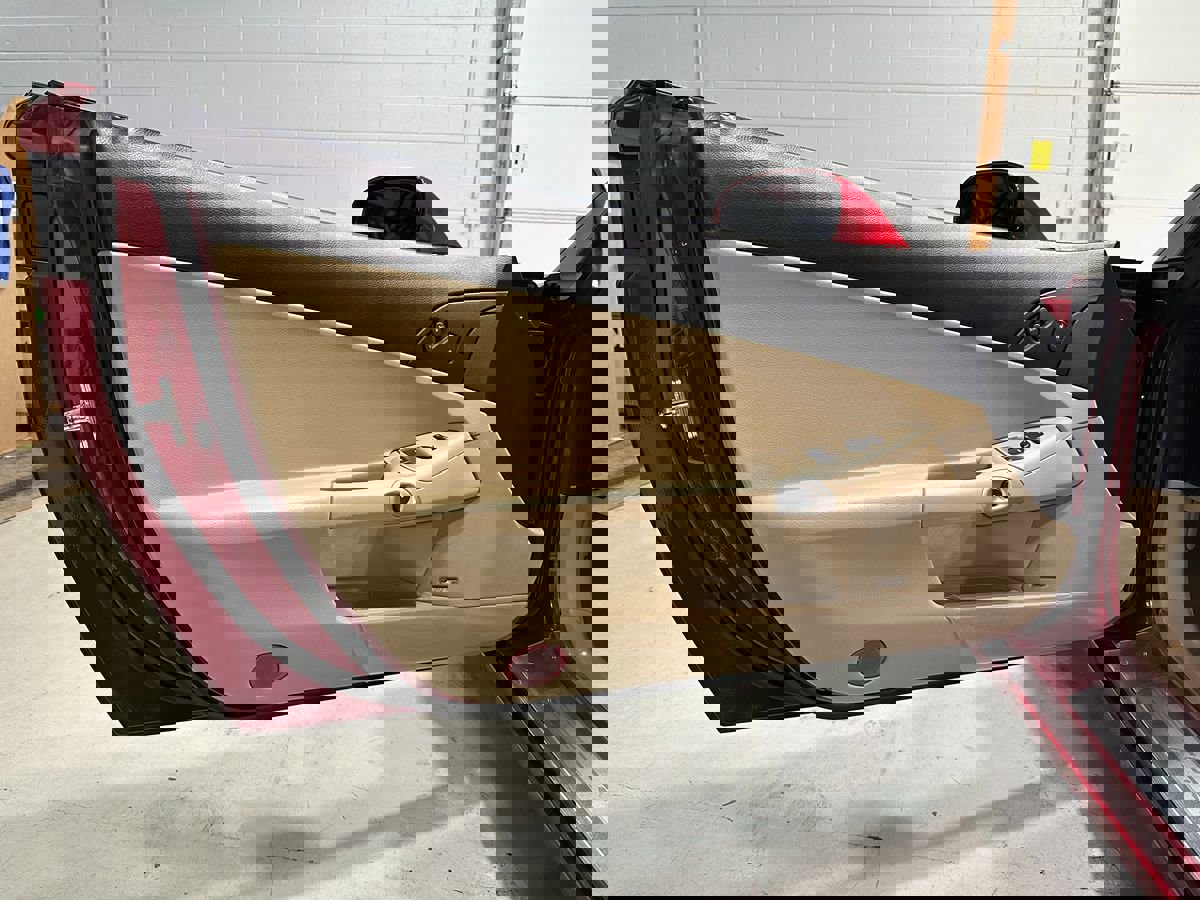 Used 2010 Chevrolet Corvette Grand Sport w/ Preferred Equipment Group image 23