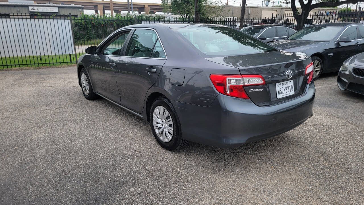 Used 2013 Toyota Camry LE FWD image 7