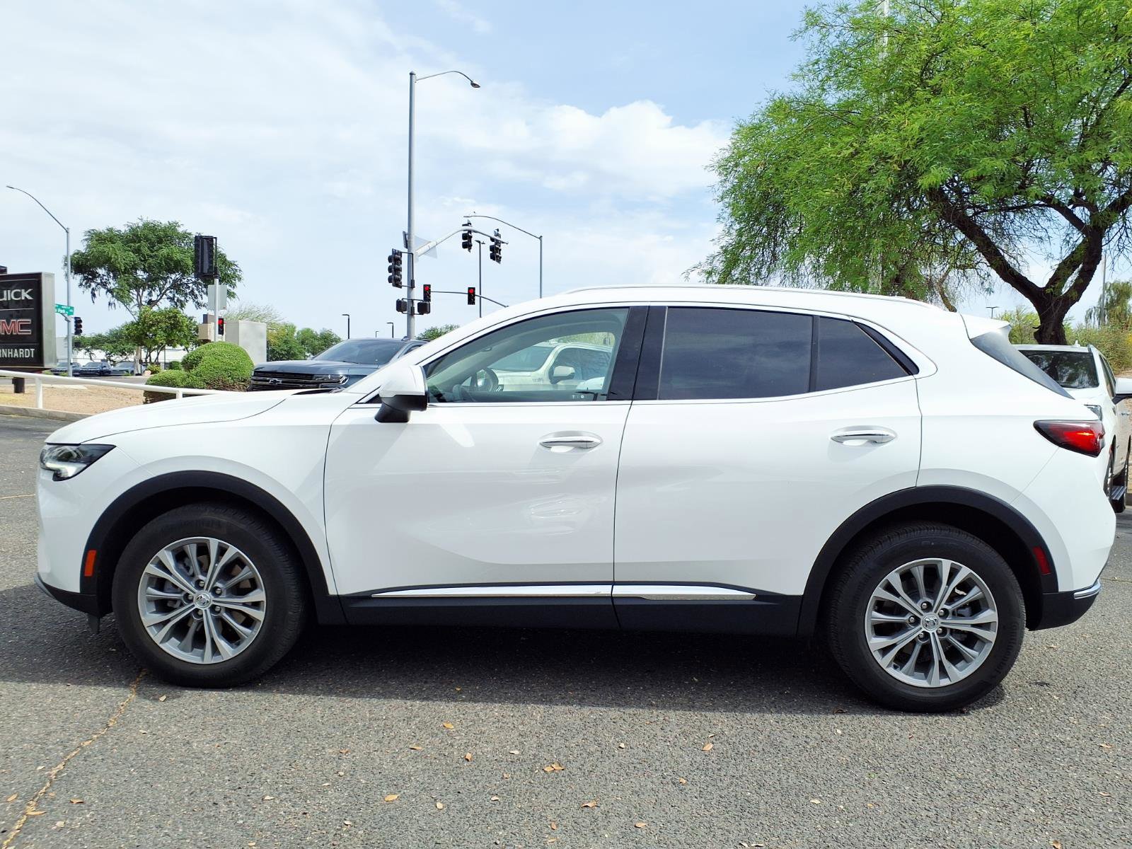 Used 2023 Buick Envision Preferred image 9