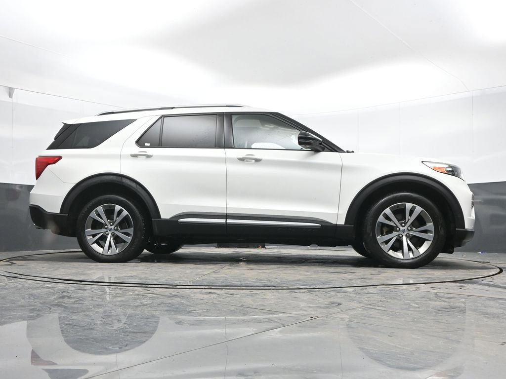 Used 2020 Ford Explorer Platinum image 45