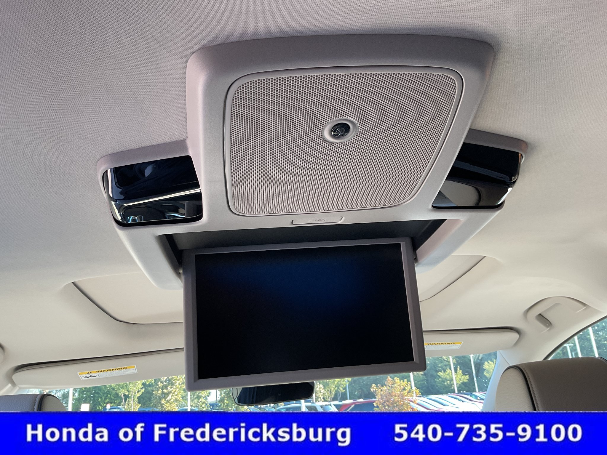 Certified 2026 Honda Odyssey Touring image 32