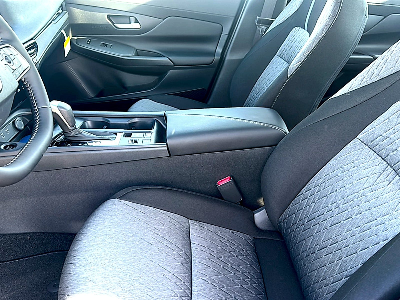 New 2027 Nissan Sentra SV w/ SV Convenience Package FWD image 10
