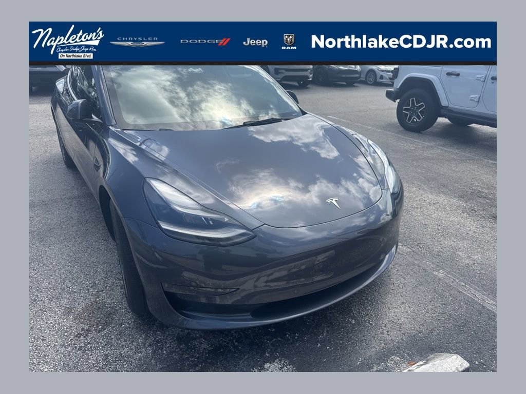 Used 2022 Tesla Model 3 Long Range image 1