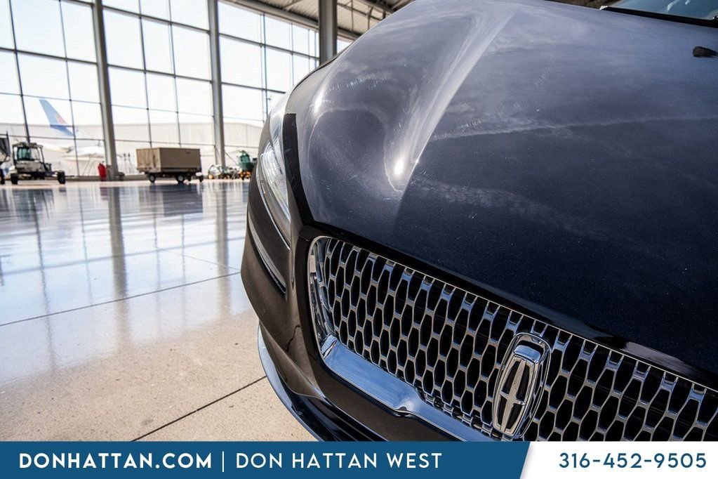 Used 2022 Lincoln Corsair AWD w/ Equipment Group 101A image 35