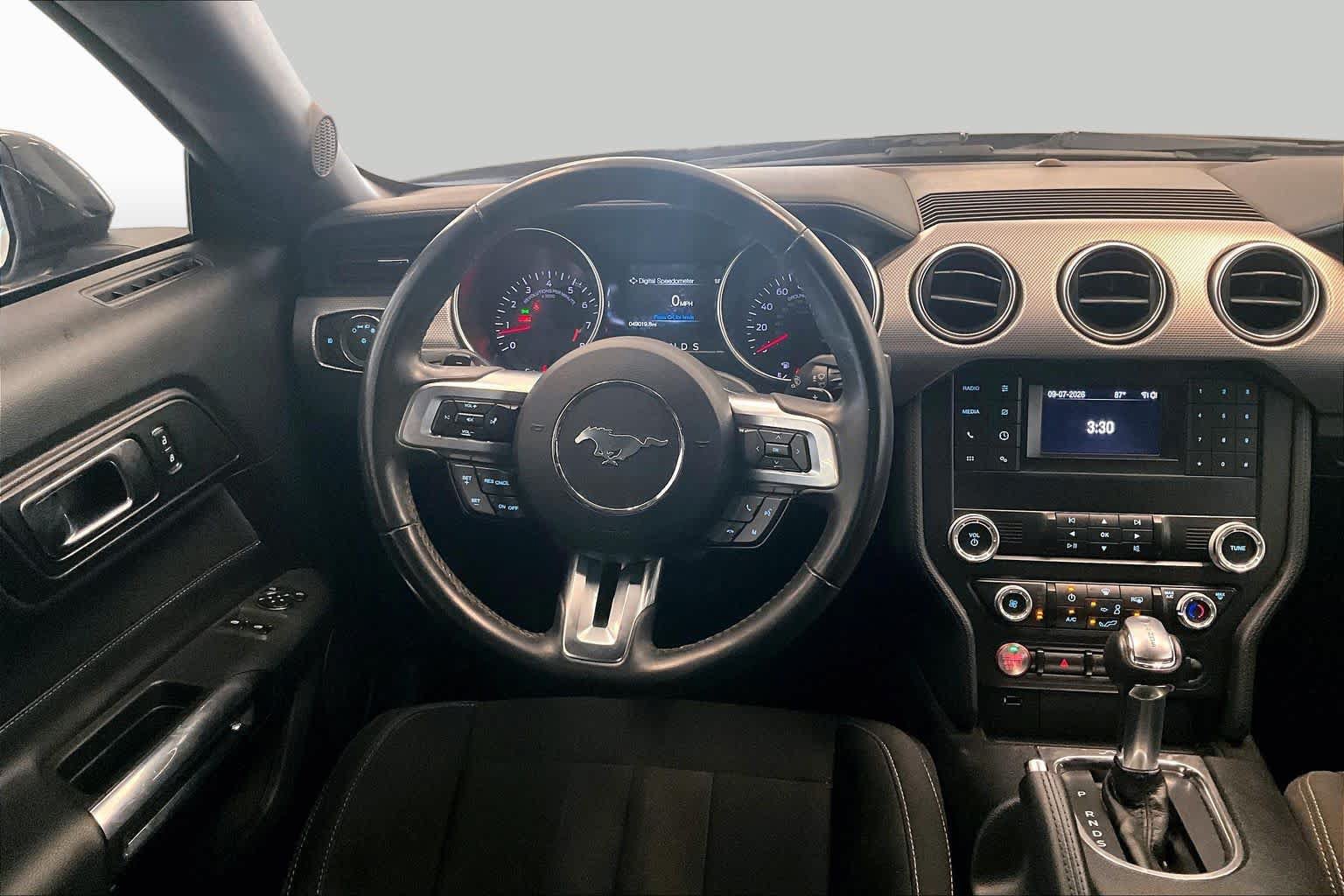 Used 2020 Ford Mustang GT RWD image 15