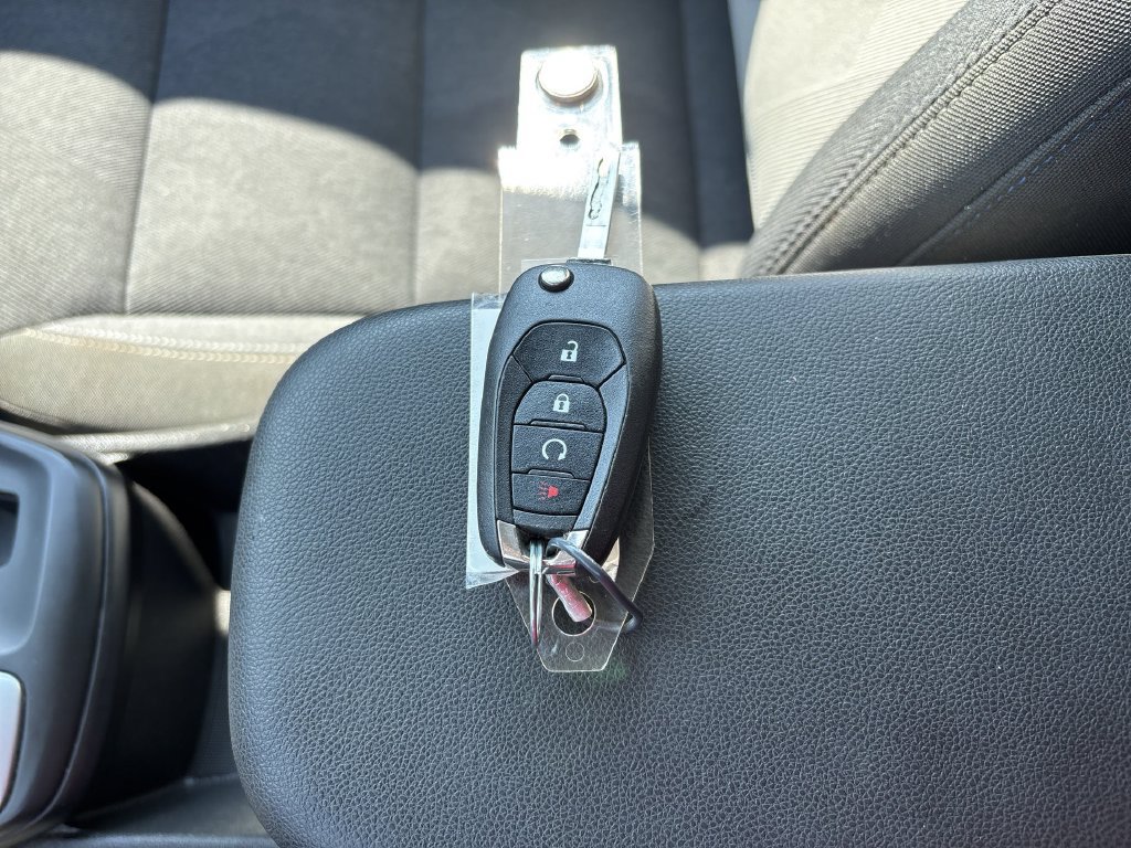 Used 2024 Chevrolet Trax LS w/ LS Convenience Package FWD image 28