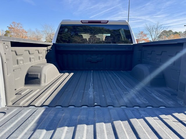 Used 2022 Chevrolet Silverado 1500 LT Trail Boss w/ Bed Protection Package image 17