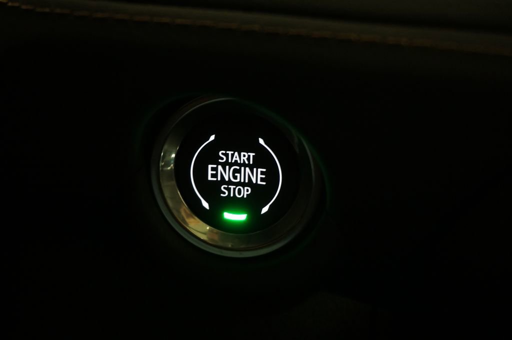 New 2026 Chevrolet Suburban High Country image 18