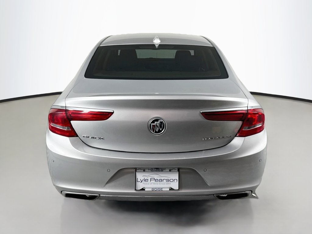 Used 2017 Buick LaCrosse Essence FWD image 10