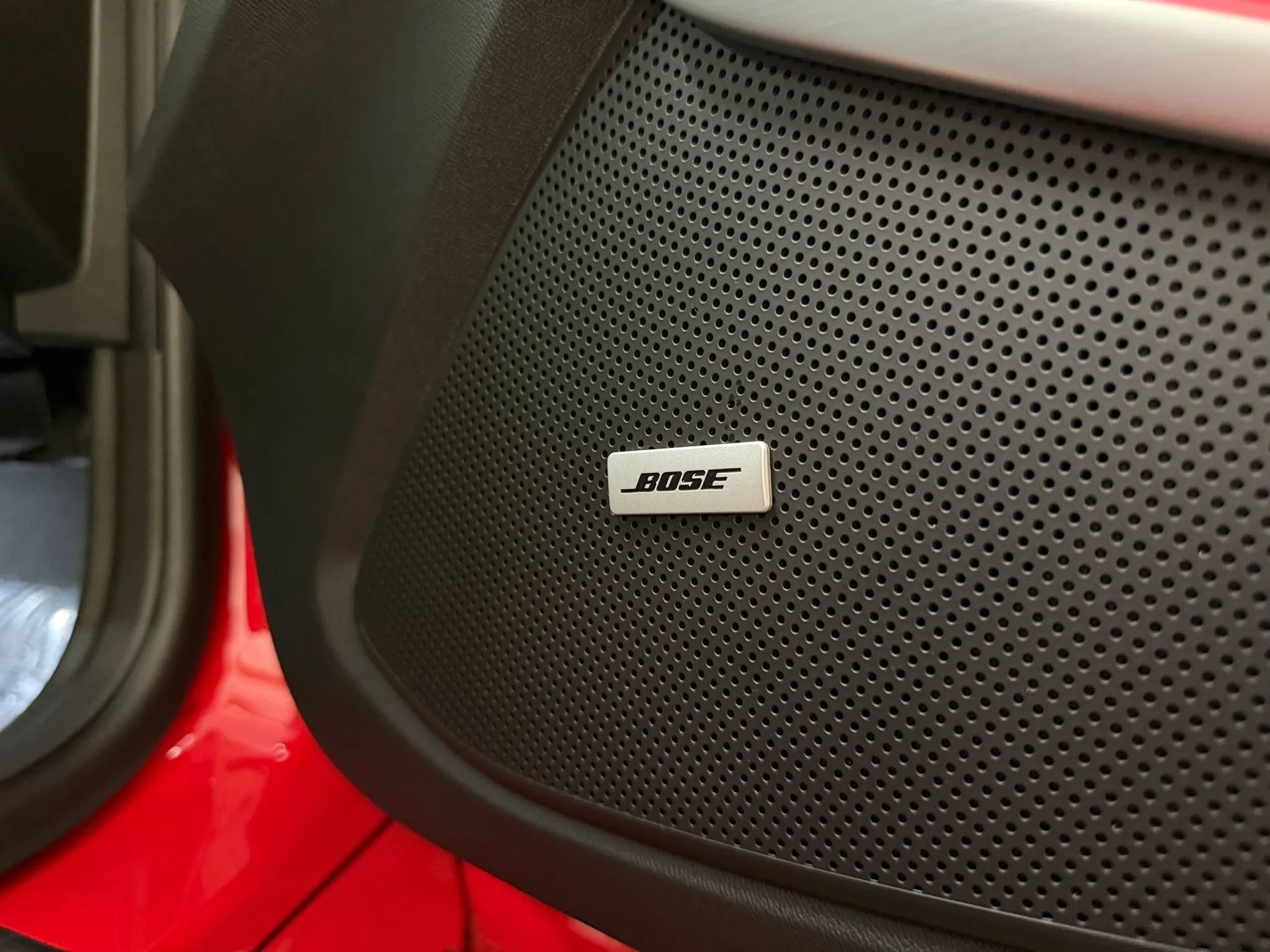 Used 2018 Chevrolet Camaro ZL1 RWD image 21