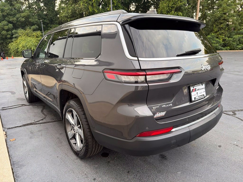 Used 2022 Jeep Grand Cherokee L Limited AWD/4WD image 11
