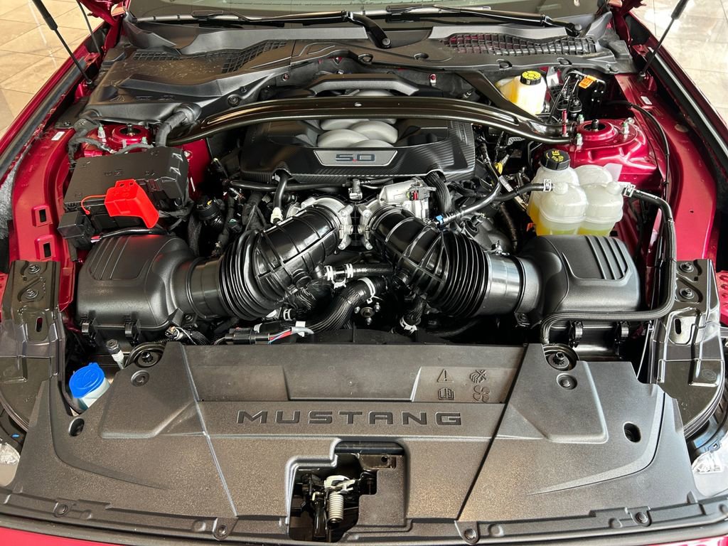 Used 2025 Ford Mustang GT Premium w/ GT Performance Package RWD image 29