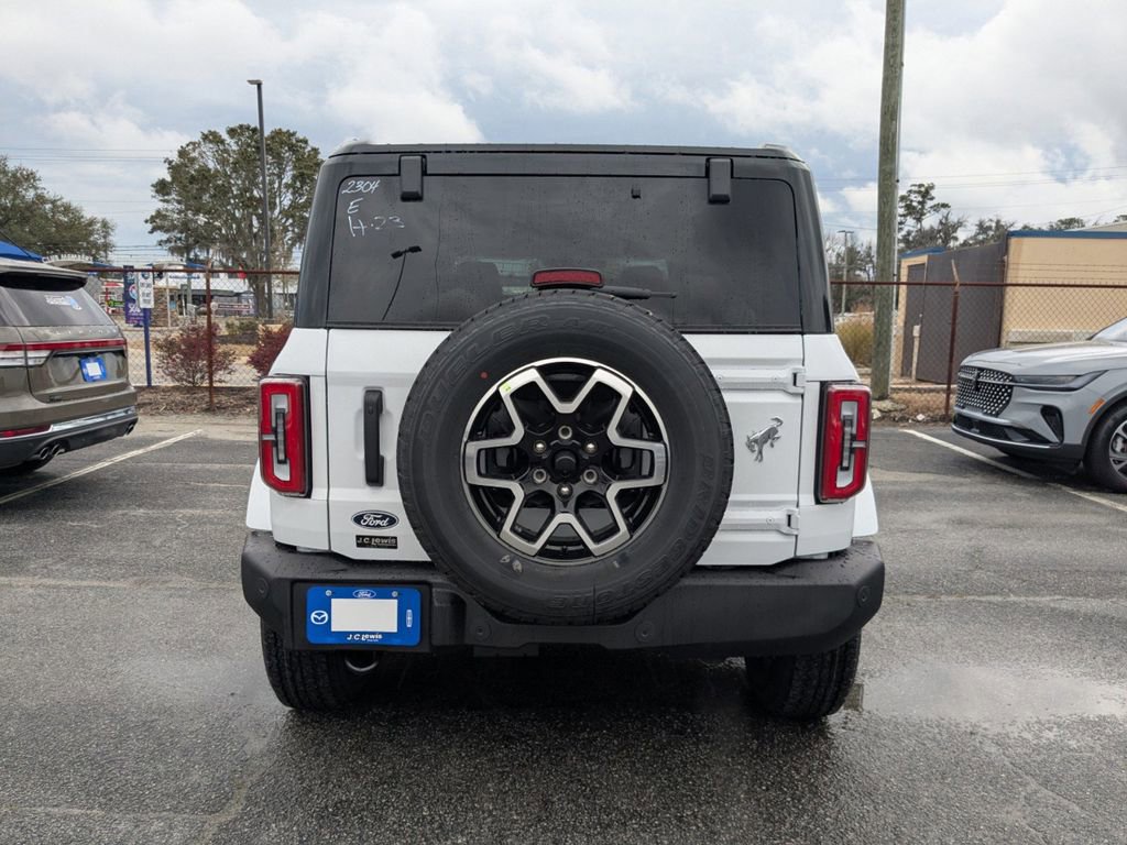 New 2026 Ford Bronco Outer Banks image 5