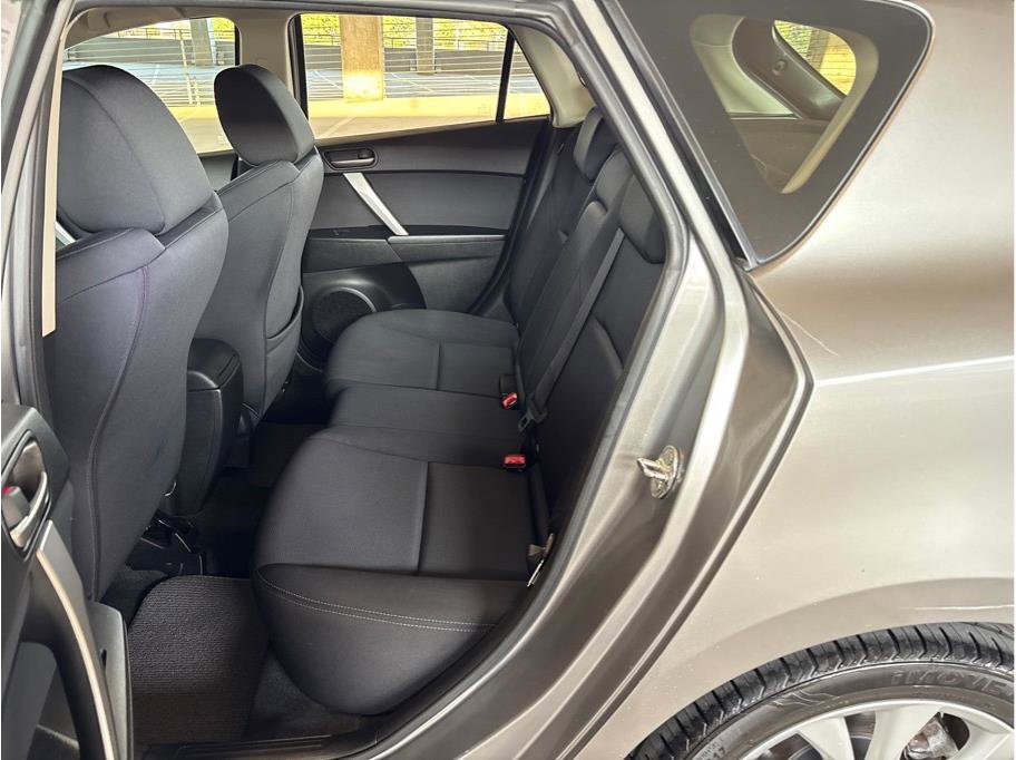 Used 2010 MAZDA MAZDA3 s Sport image 11