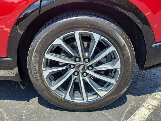 Certified 2024 Cadillac Lyriq Sport AWD/4WD image 6