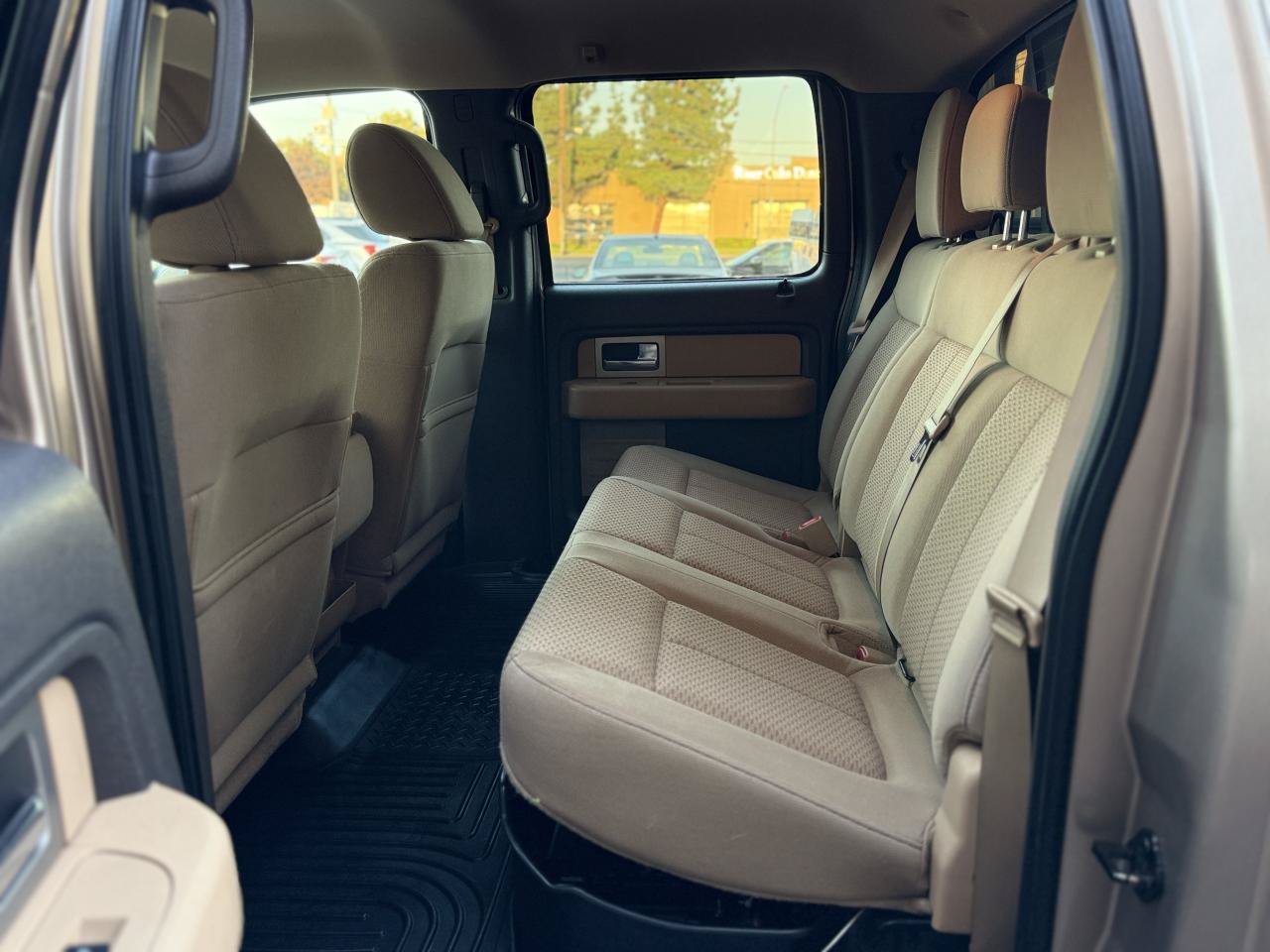 Used 2011 Ford F150 XLT w/ XLT Chrome Pkg AWD/4WD image 14