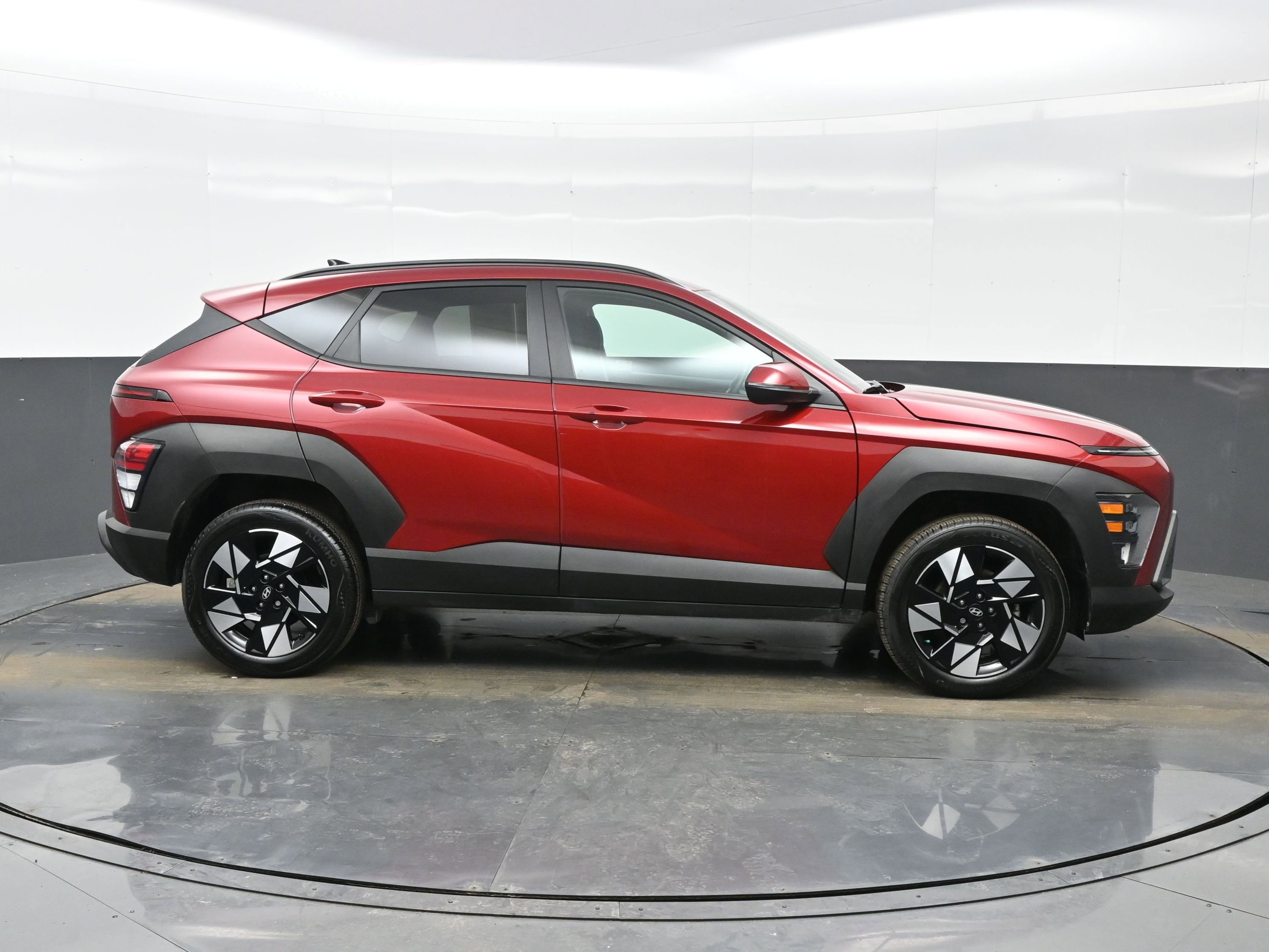 Certified 2024 Hyundai Kona SEL image 7