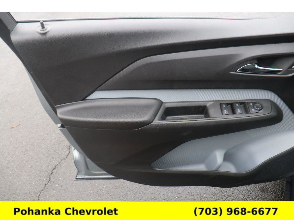 New 2027 Chevrolet Bolt LT image 20