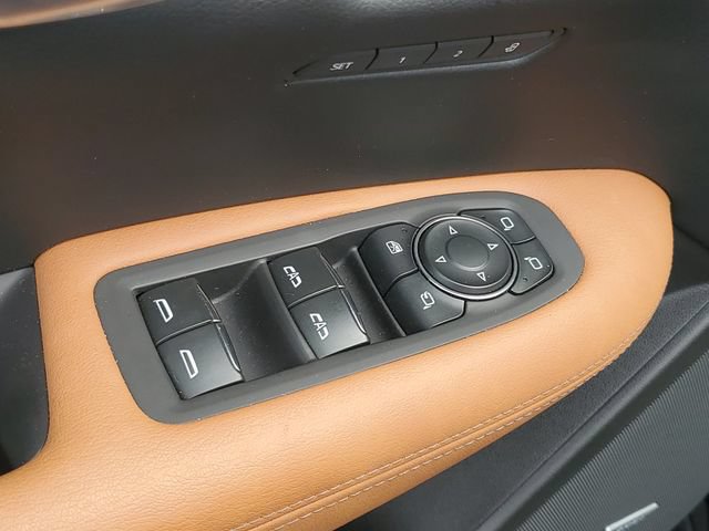 Used 2021 Cadillac XT5 Premium Luxury w/ LPO, Floor Liner Package FWD image 16