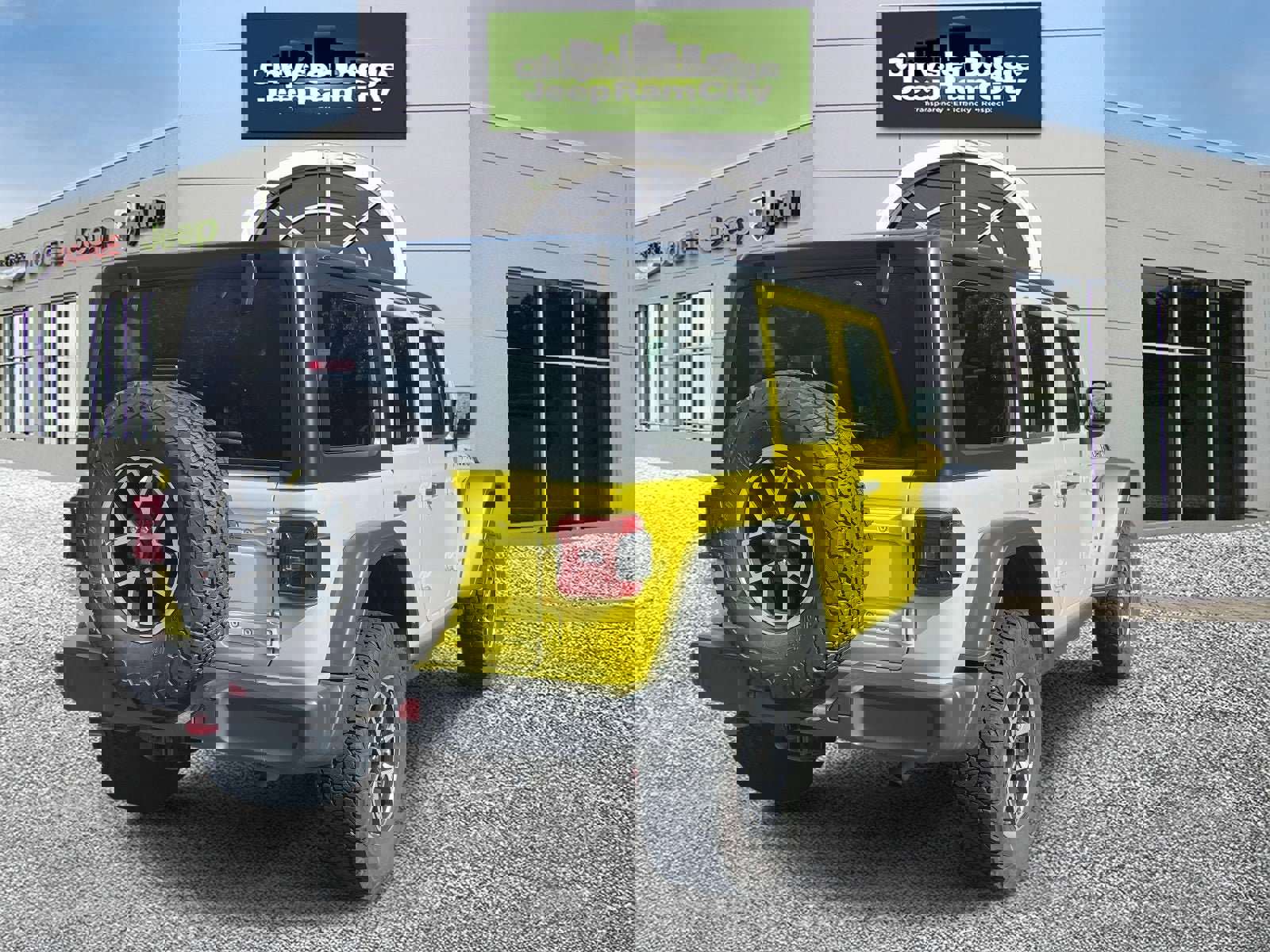 Used 2024 Jeep Wrangler Unlimited Rubicon image 6